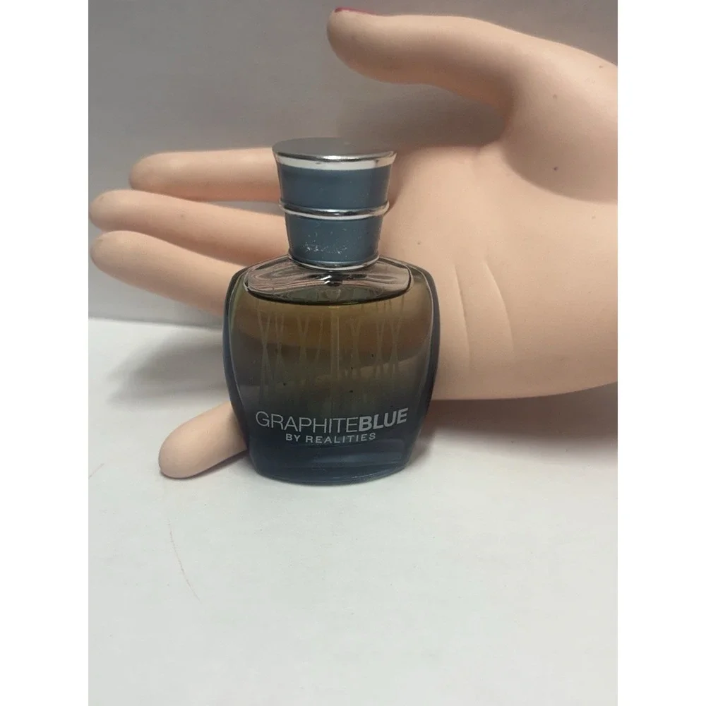 Graphite Blue by Realities for Men EDT 0.5oz Spray New Without Box Vintage